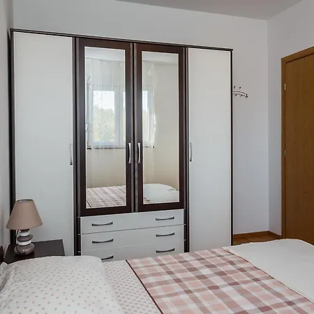 Apartments Nada Trogir Exterior photo